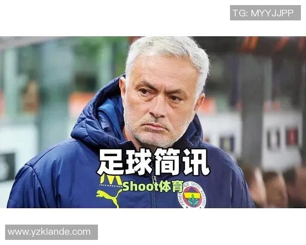 足球巨星豪掷千金与节俭本色背后的人生智慧对比解读